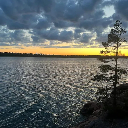 Glamping On The Waterfront